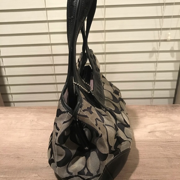 Authentic Coach Handbag - Picture 3 of 6
